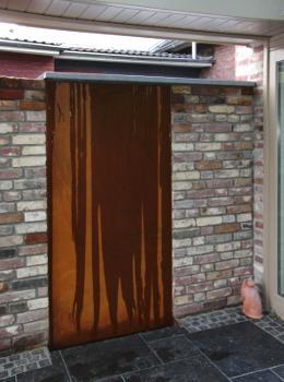 Wasserwand aus Corten-Stahl